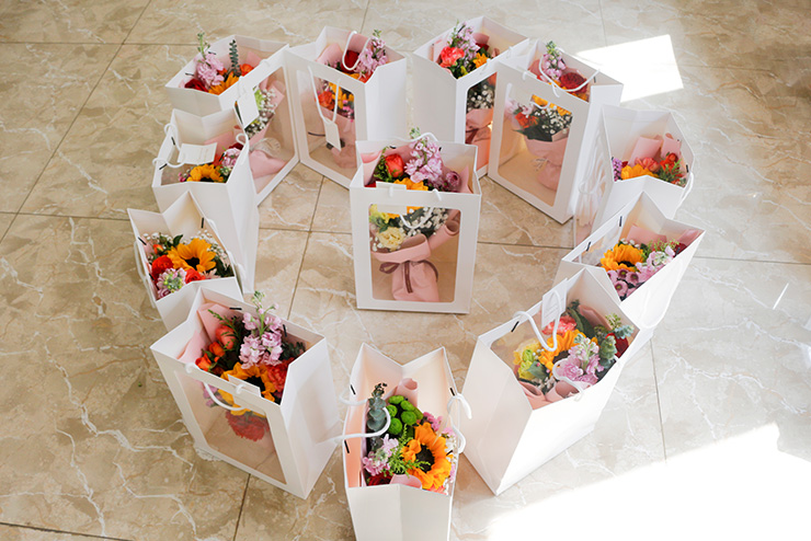 愛在三八節，情暖半邊天 濟南草莓樱桃丝瓜绿巨人秋葵污绿巨人（chéng）為女員工送上節日祝福